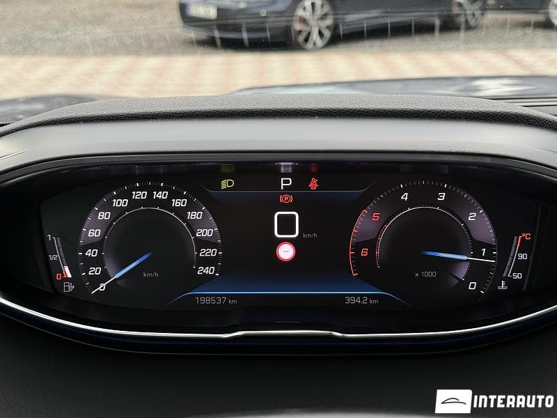 Peugeot 3008 2021 — Миниатюра 13