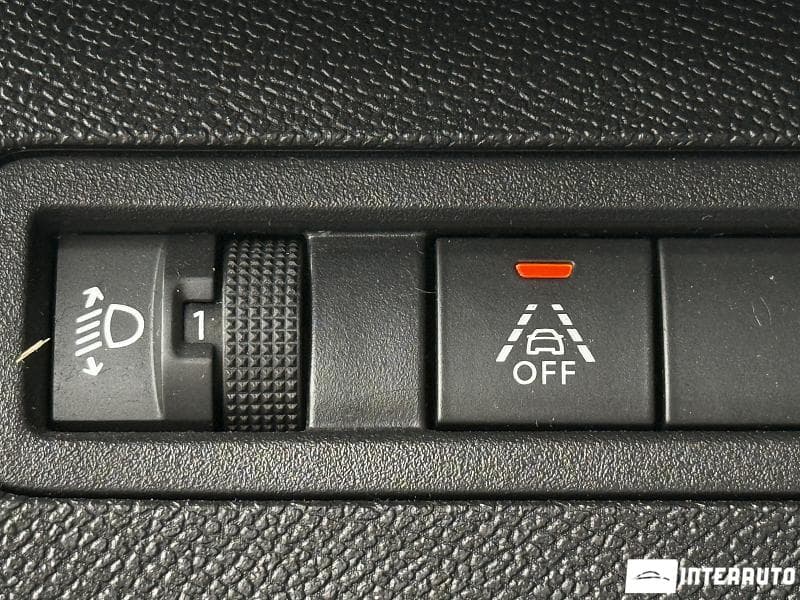 Peugeot 3008 2021 — Миниатюра 8
