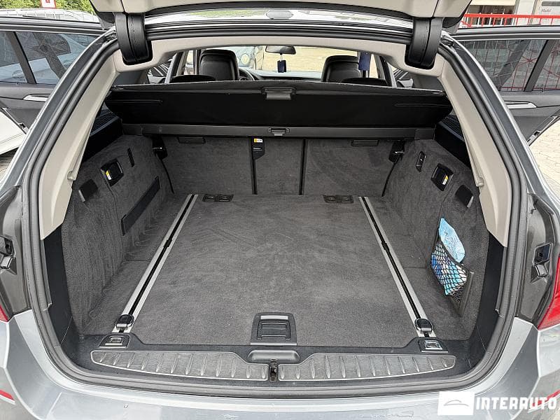 2011 BMW 530 — Miniatură 16