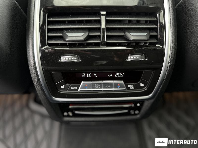 2021 BMW X5 4.5e — Miniatură 23