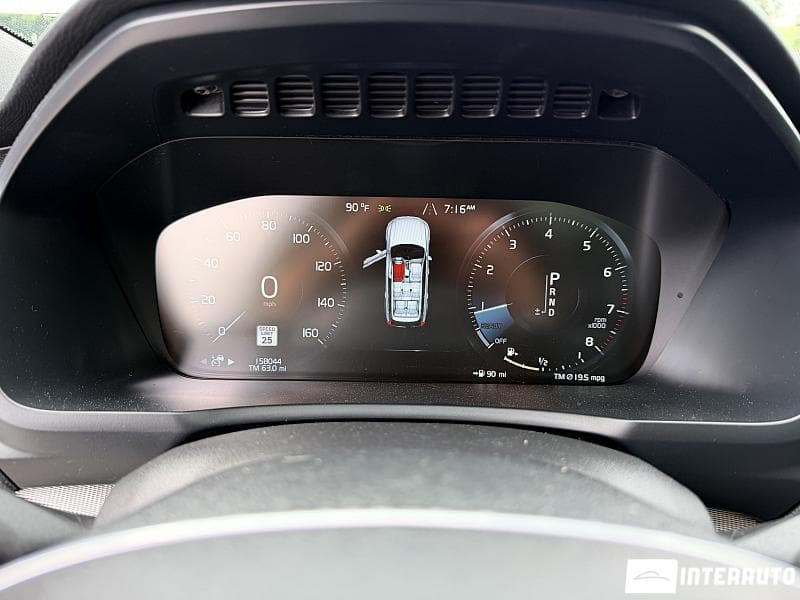 Volvo XC 90 2016 — Миниатюра 9