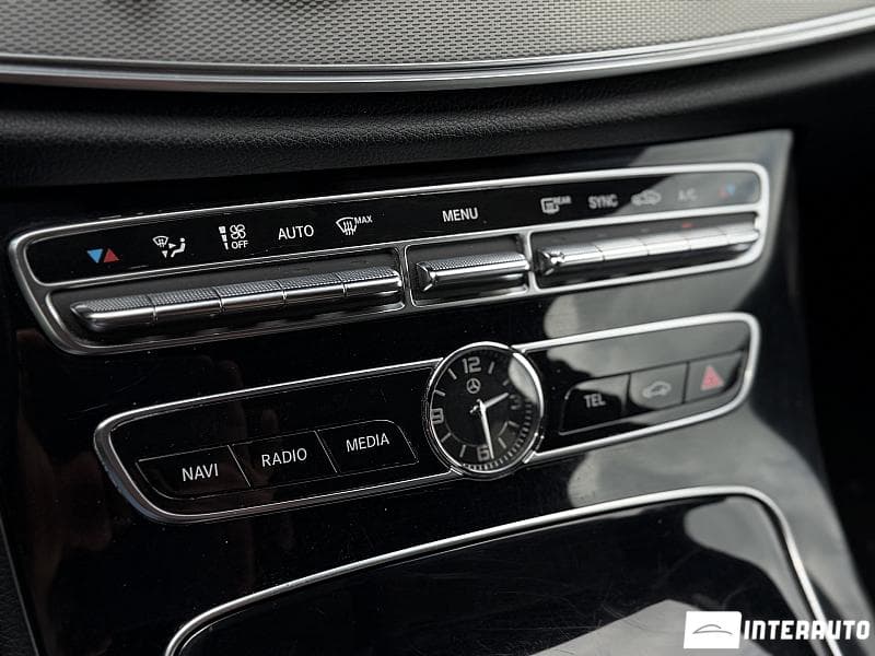 Mercedes E 200 2017 — Миниатюра 12