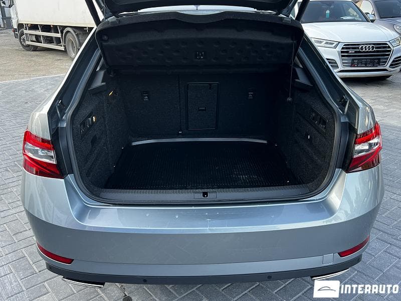 Skoda Superb 2017 — Миниатюра 18