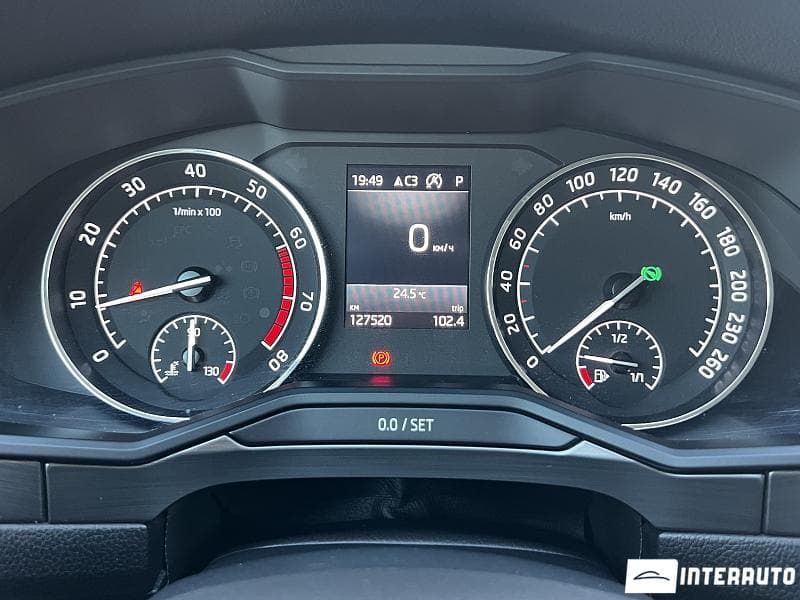 Skoda Superb 2017 — Миниатюра 11