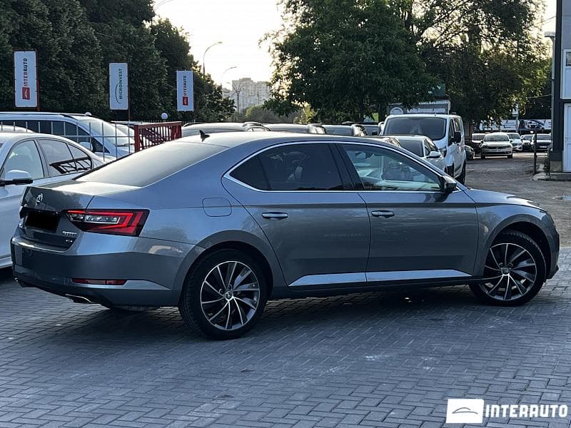 Skoda Superb 2017 — Миниатюра 4