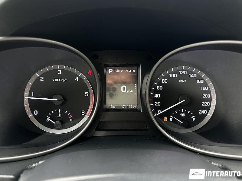 2018 Hyundai Santa Fe — Miniatură 8