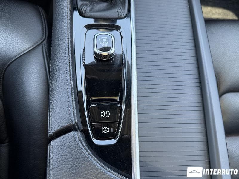 Volvo V 90 2018 — Миниатюра 9