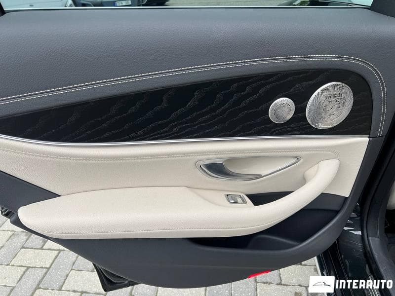 Mercedes E 300de 2021 — Миниатюра 23