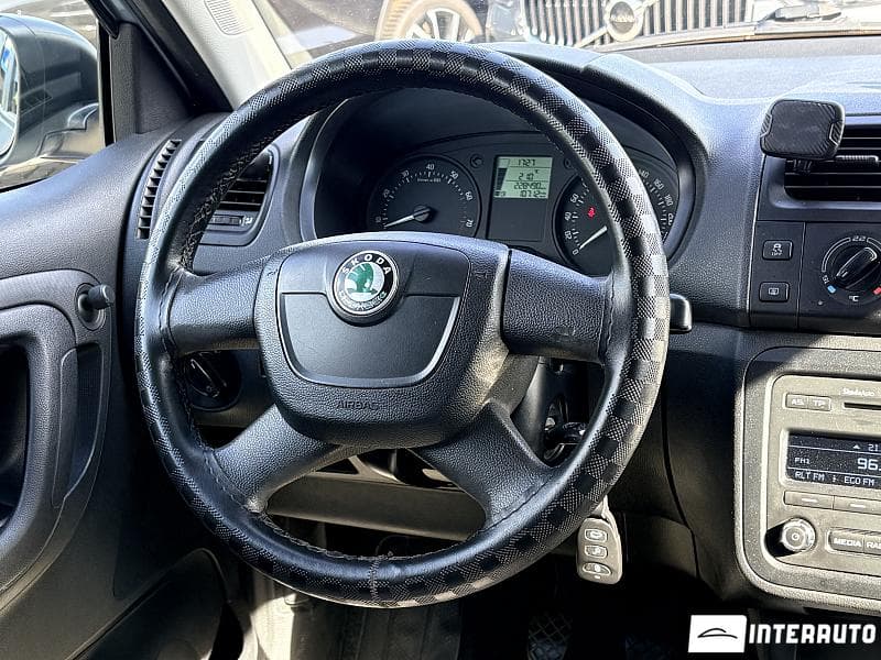 Skoda Fabia 2010 — Миниатюра 7