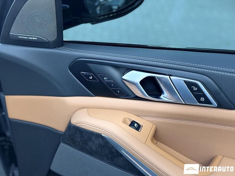 2024 BMW X5 5.0e — Miniatură 20