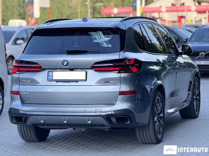2024 BMW X5 5.0e — Miniatură 2