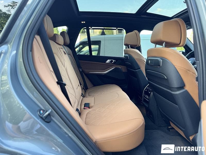 2024 BMW X5 5.0e — Miniatură 23
