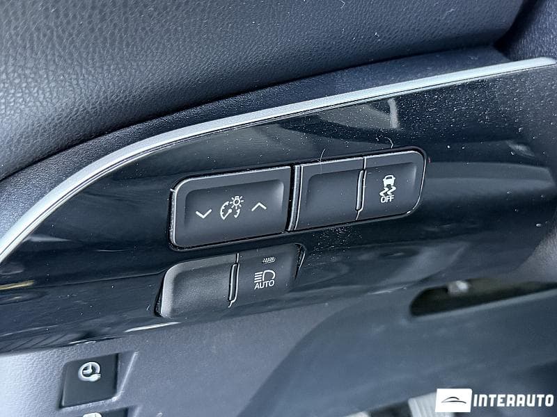 Toyota Prius 2017 — Миниатюра 15
