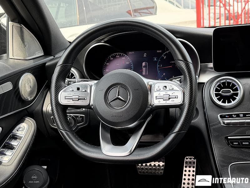 Mercedes C 300 2019 — Миниатюра 7