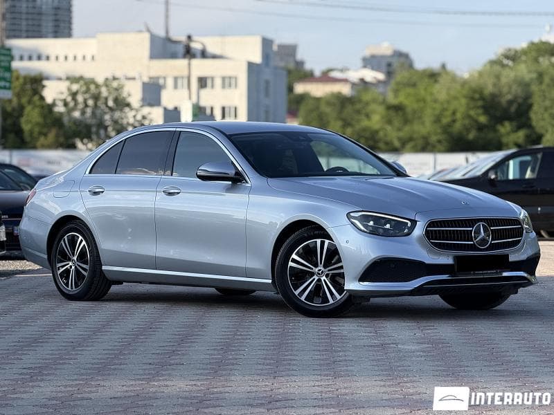 Mercedes E 220 2022 — Миниатюра 4