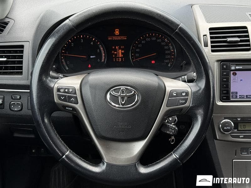 Toyota Avensis 2011 — Миниатюра 9