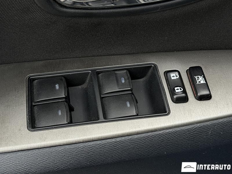 Toyota Avensis 2011 — Миниатюра 6