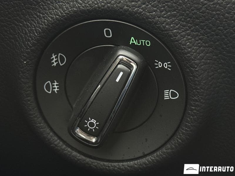 2016 Skoda Superb — Miniatură 9