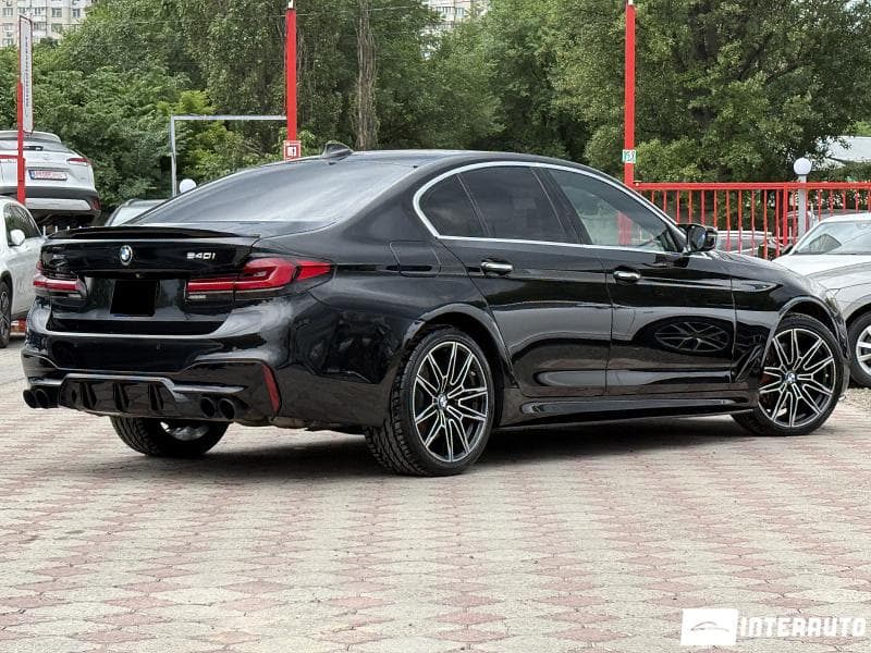 2017 BMW 540 — Miniatură 2