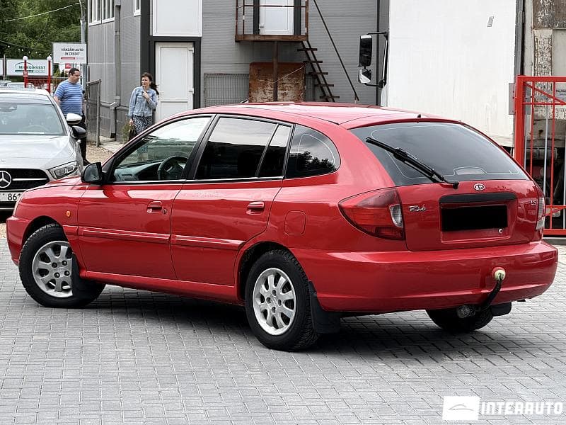 2003 Kia Rio — Miniatură 2