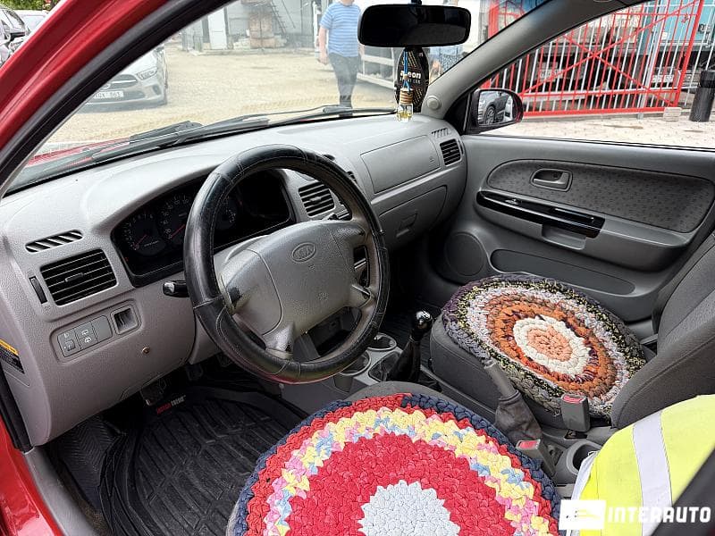 2003 Kia Rio — Miniatură 5