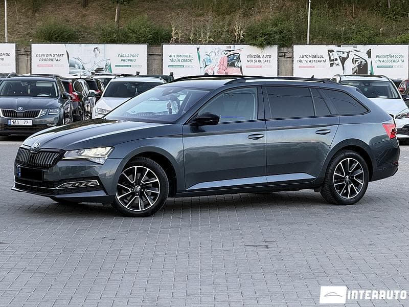 2021 Skoda Superb — Miniatură 2