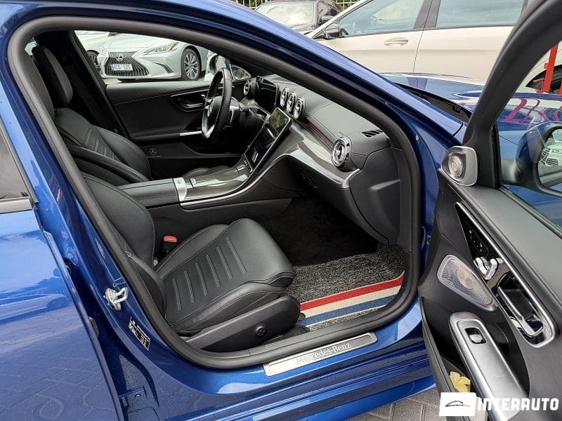 Mercedes C 300 2022 — Миниатюра 18