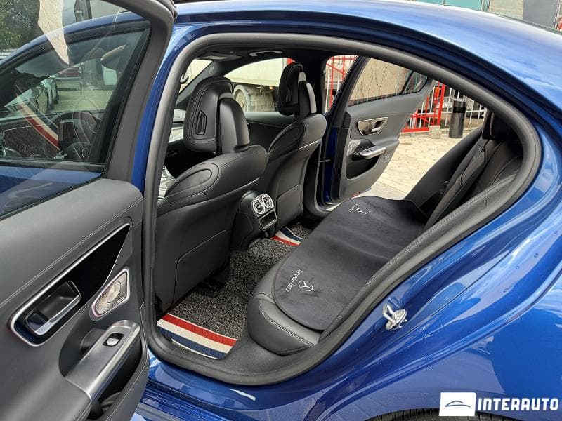 Mercedes C 300 2022 — Миниатюра 19