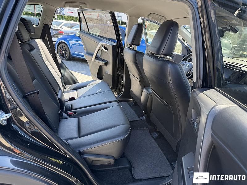 Toyota Rav-4 2017 — Миниатюра 16