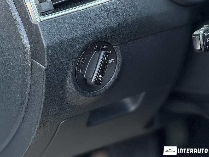 2018 Skoda Octavia — Miniatură 7