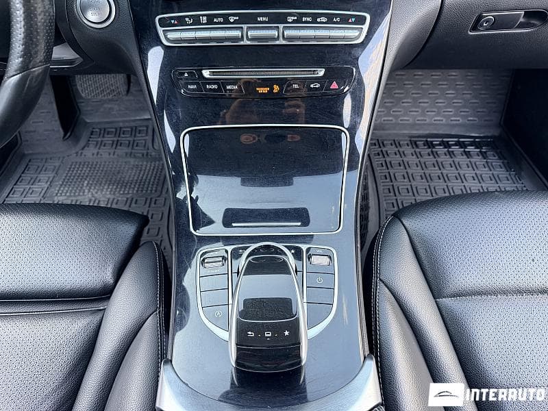 2015 Mercedes C 300 — Miniatură 12