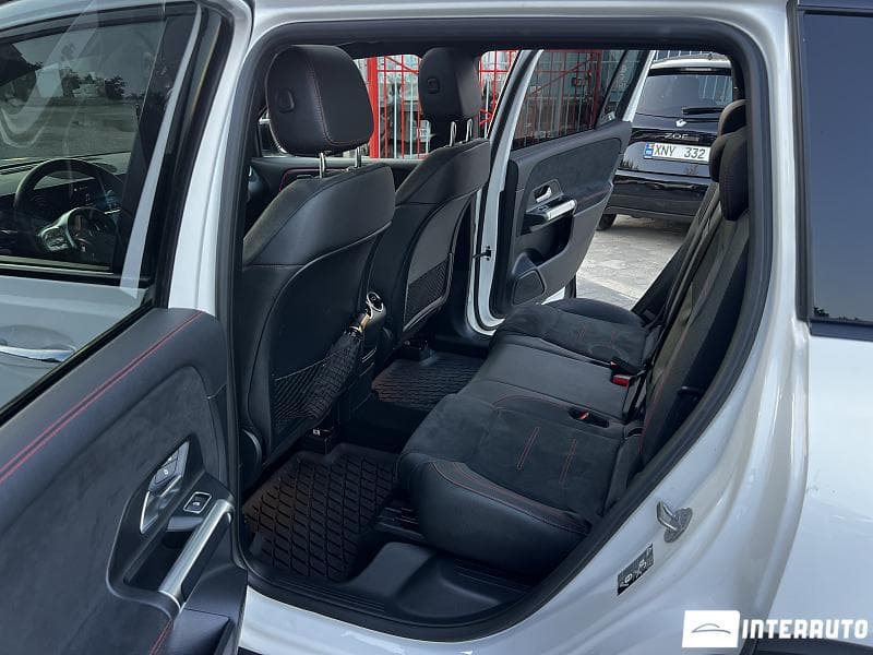 Mercedes GLB 250 2021 — Миниатюра 6