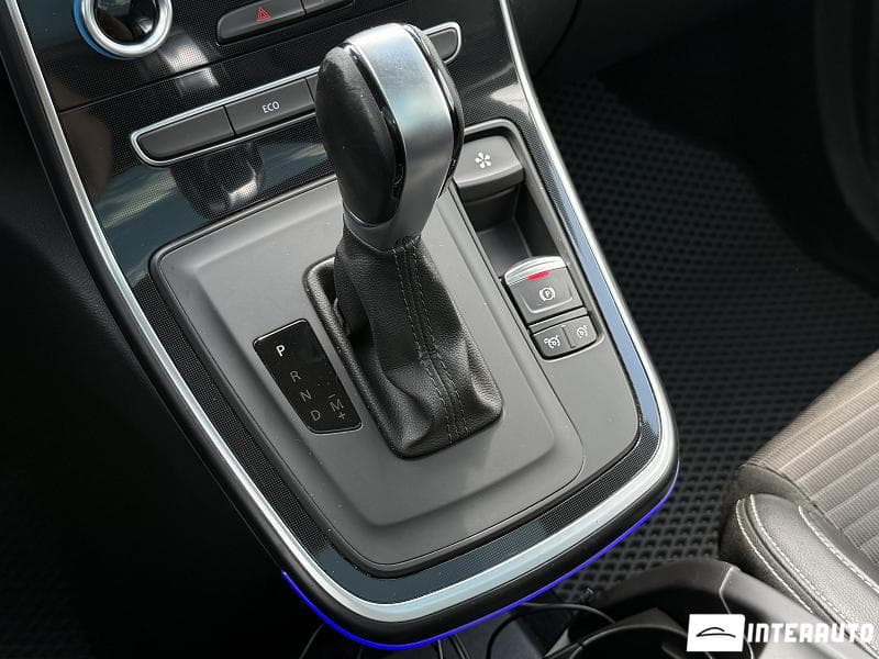 Renault Grand Scenic 2017 — Миниатюра 17