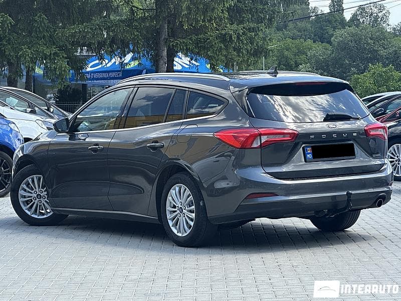 2018 Ford Focus — Miniatură 4