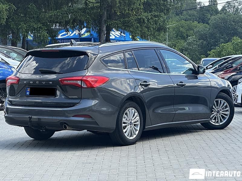 2018 Ford Focus — Miniatură 3