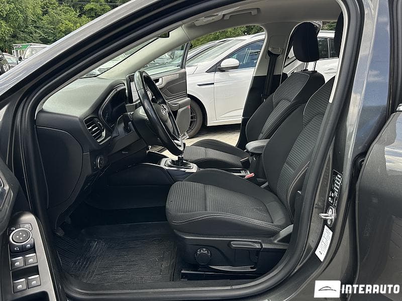 2018 Ford Focus — Miniatură 5