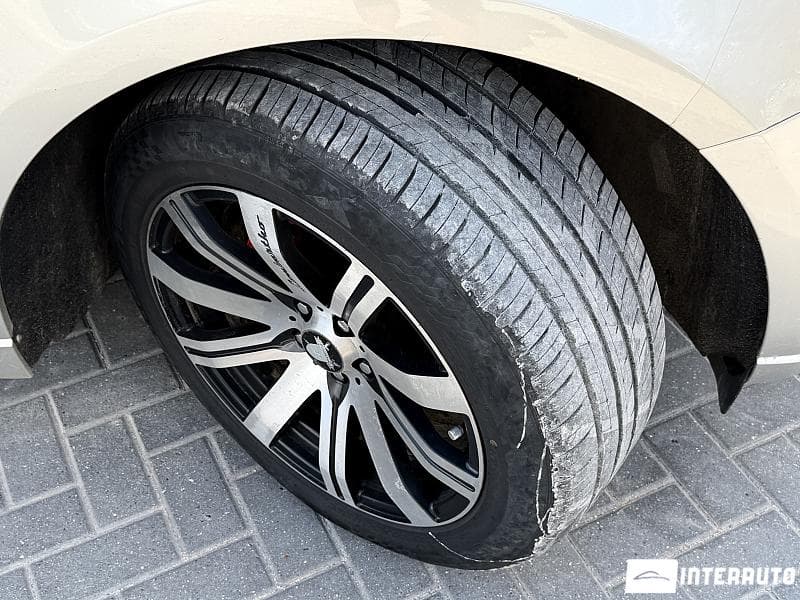 Audi Q5 2015 — Миниатюра 21