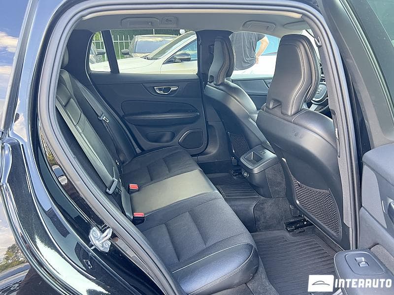 Volvo V 60 Cross Country 2020 — Миниатюра 12