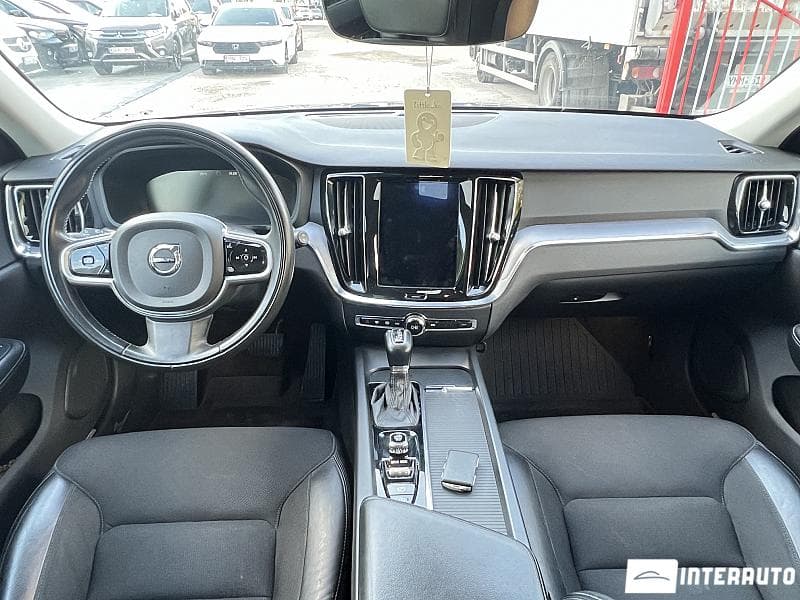 Volvo V 60 Cross Country 2020 — Миниатюра 7
