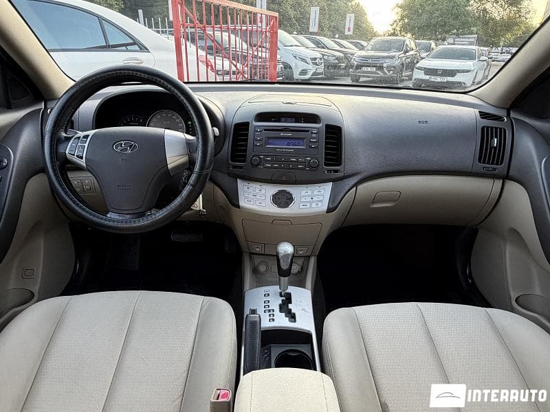 2008 Hyundai Elantra — Miniatură 12