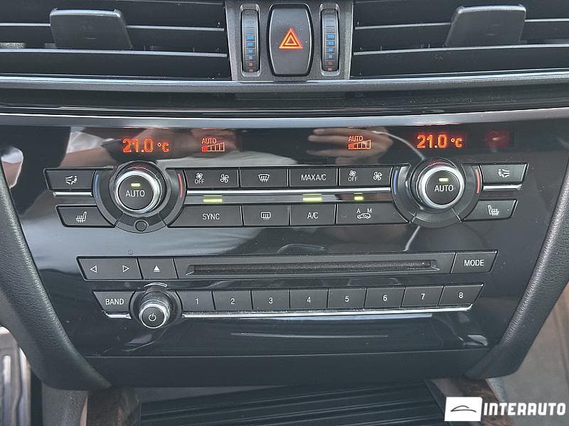 2015 BMW X5 4.0e — Miniatură 10