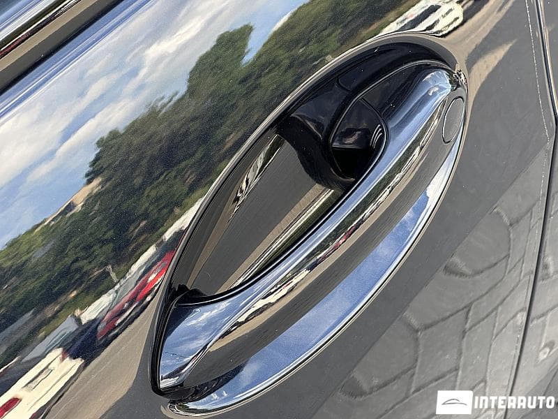 BMW X7 4.0i 2019 — Миниатюра 20