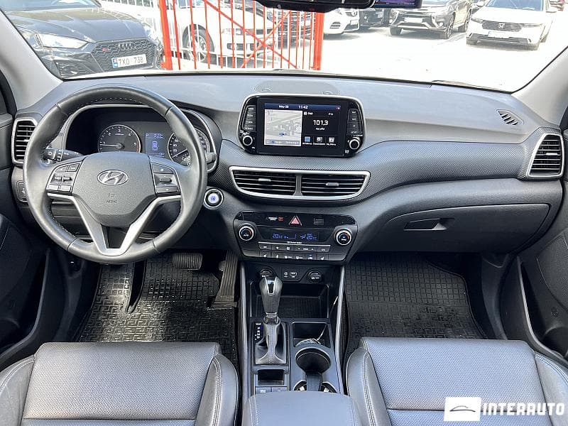 Hyundai Tucson 2018 — Миниатюра 8