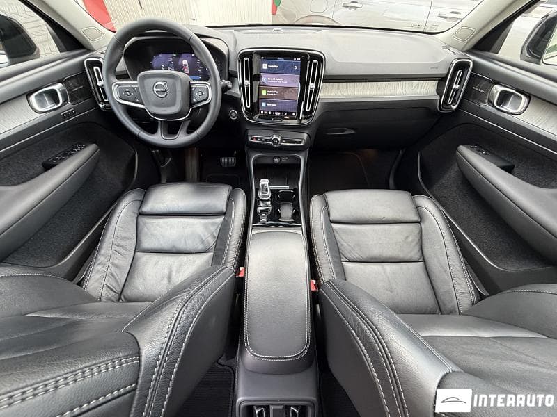 2023 Volvo XC 40 — Miniatură 10