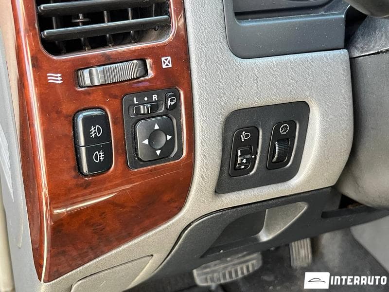 Mitsubishi Pajero 2006 — Миниатюра 14