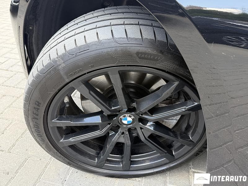 BMW 330 2021 — Миниатюра 17