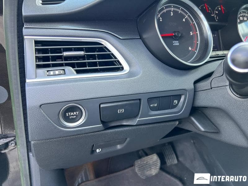 Peugeot 508 2013 — Миниатюра 17