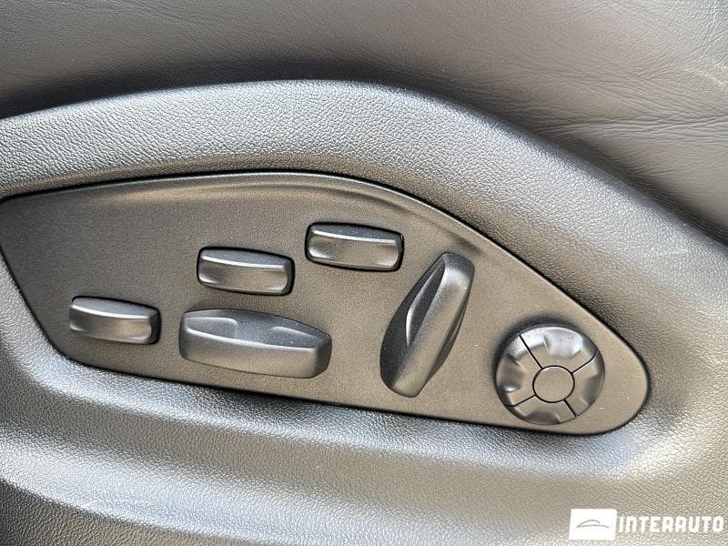 Porsche Cayenne Turbo E-Hybrid Coupe 2024 — Миниатюра 25