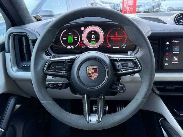 2024 Porsche Cayenne Turbo E-Hybrid Coupe — Miniatură 10