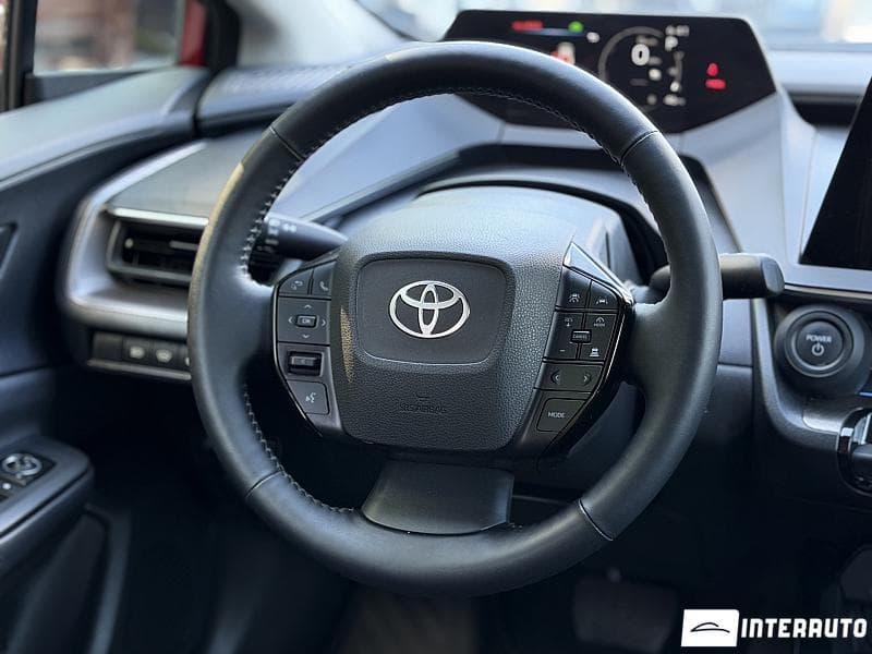 Toyota Prius 2024 — Миниатюра 12